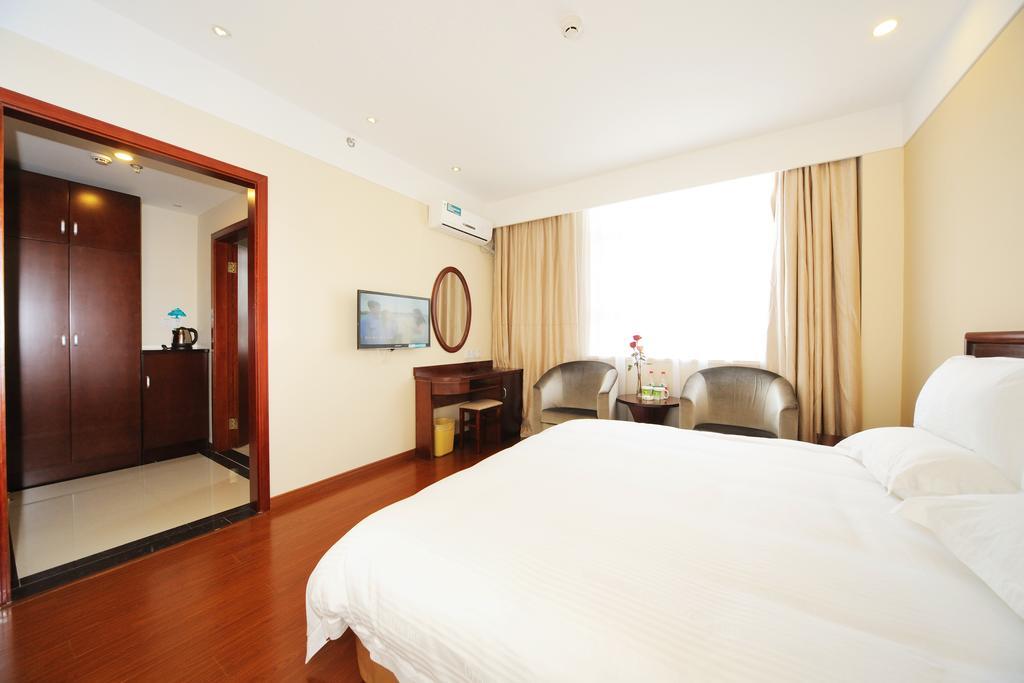 Greentree Inn Shanghai West Huaxia Road Metro Station Express Hotel Kamer foto